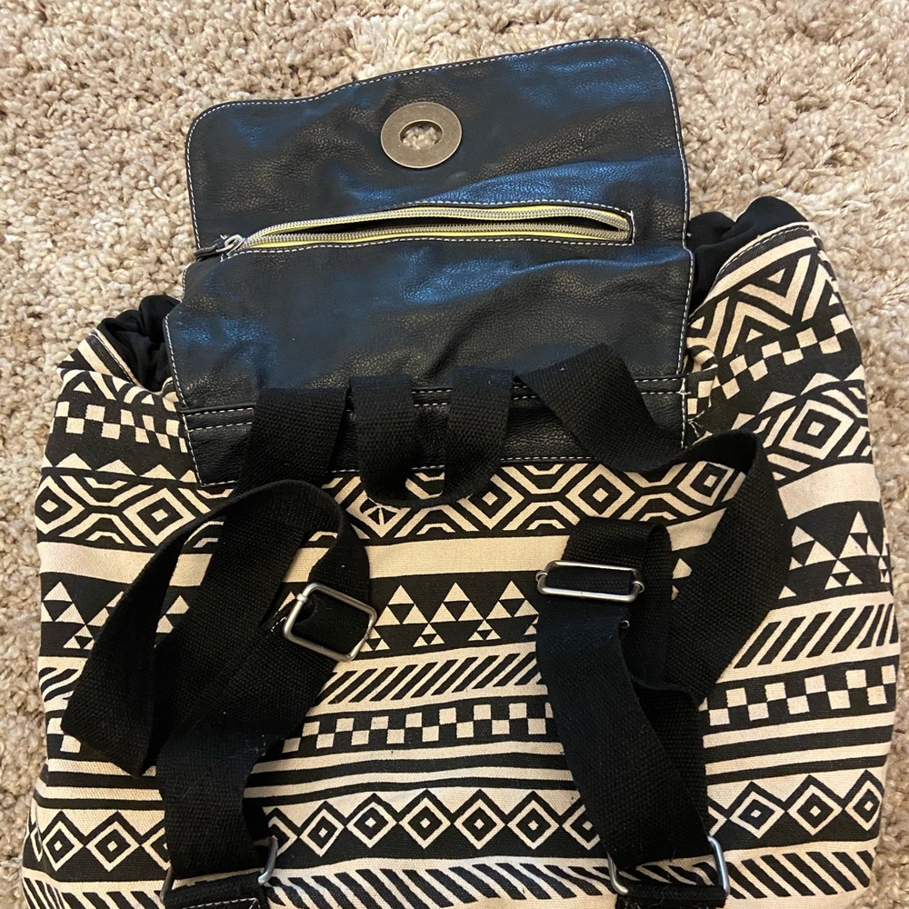 Mossimo Backpack - image 3